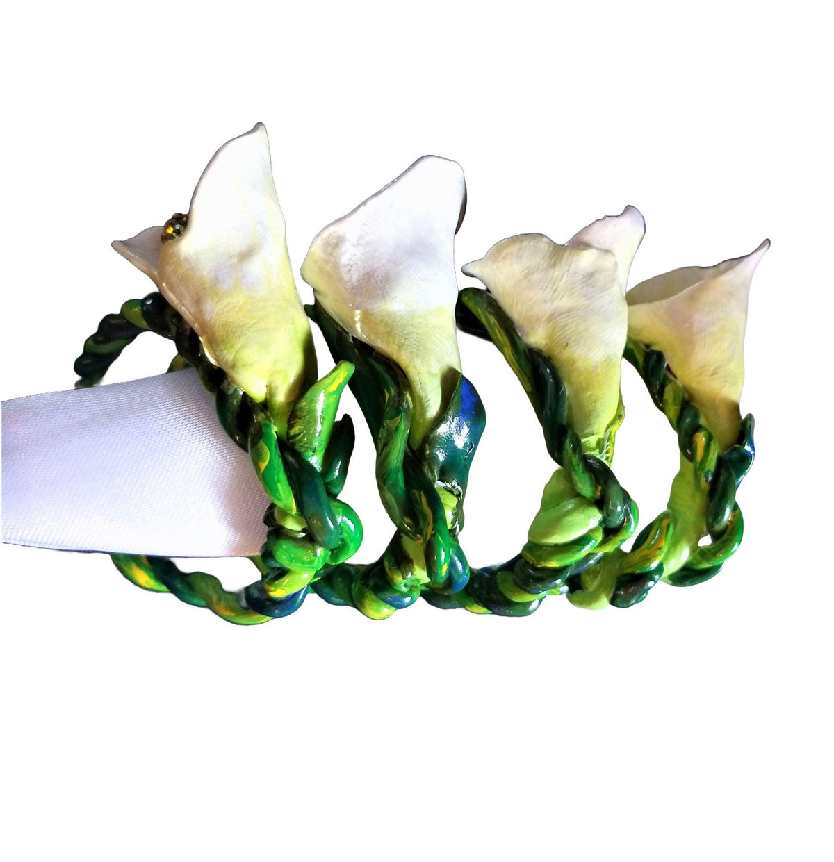 Calla Lily Set of 4 Yellow Center Napkin Rings