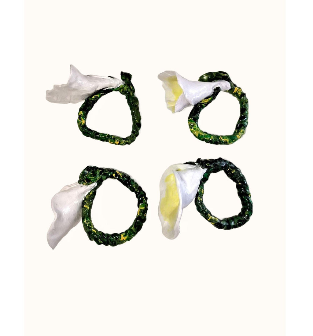 Calla Lily Set of 4 Yellow Center Napkin Rings