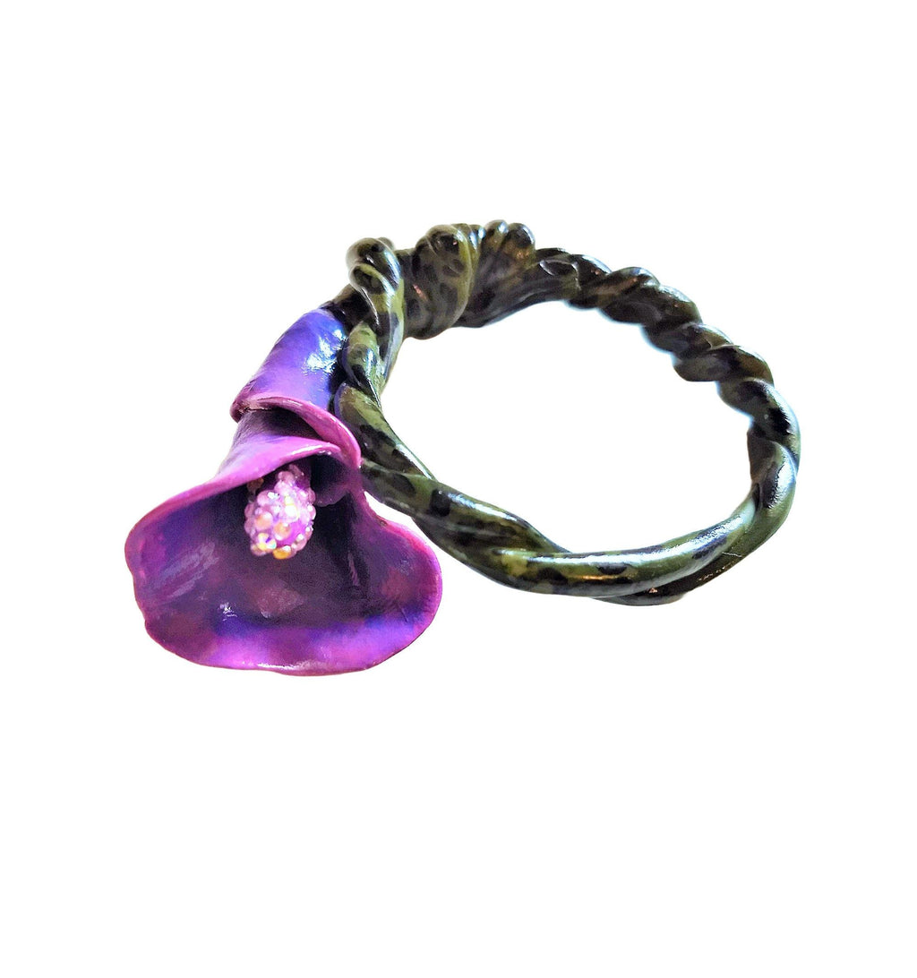 Set of 4 Handmade Purple Bell Lily Napkin Rings Made in the USA.